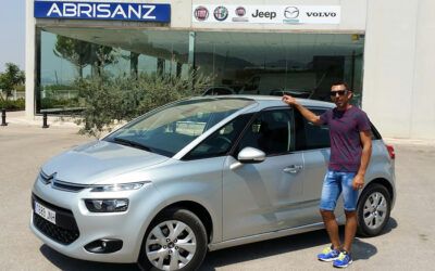 Seguimos entregando vehículos: un fantástico Citroën C4 Picasso para Pascual