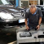 Reparamos la caja de cambios automática de un Mercedes CLK