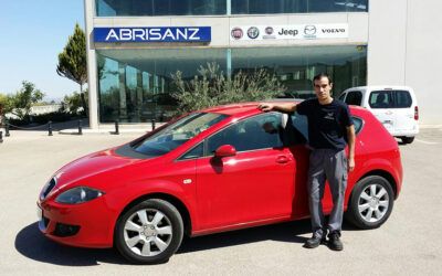 Un Seat León para Alberto. ¡Así empezamos la semana!