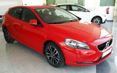 22.500€: Volvo V40 E D2 Automático