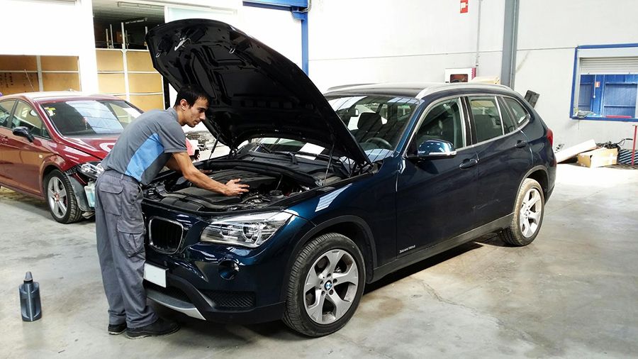 Le ponemos un aceite 5-30 Long Life a este BMW X1 (próximo cambio, en 30.000 kms)