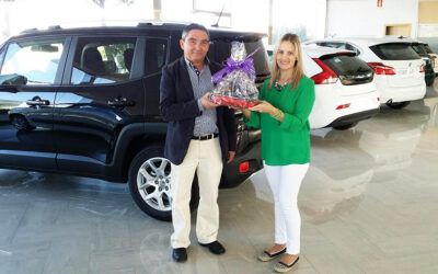 Nicolás del Toro se lleva el premio del sorteo mensual de Abrisanz