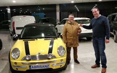 Un Mini One para Su Majestad Don Juan Carlos de Caravaca. ¡Disfrútalo, amigo!