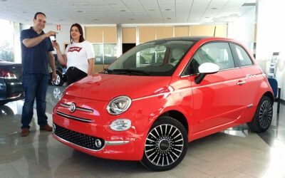 Un Fiat 500 para nuestra amiga Miriam. ¡Qué bien pinta el verano!