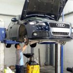 Este Audi A4 vibra: le cambiamos los silentblocks y se queda 'al pelo'