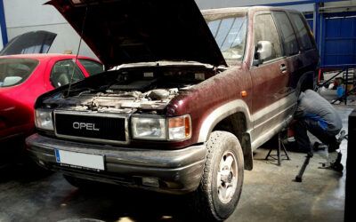 Rueda nueva para un Opel Monterey con un ‘llantazo’