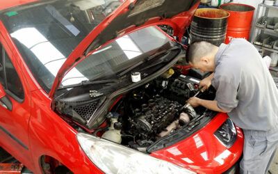 ¡Maldita culata! Reparamos este Peugeot 207 con un problemón