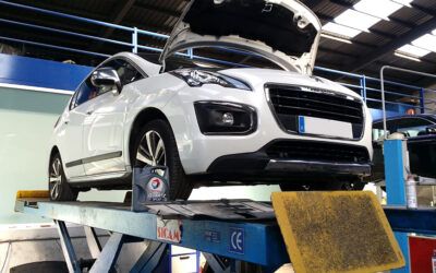 ADBlue/Urea: Cambiamos el líquido anticontaminación de un Peugeot 3008