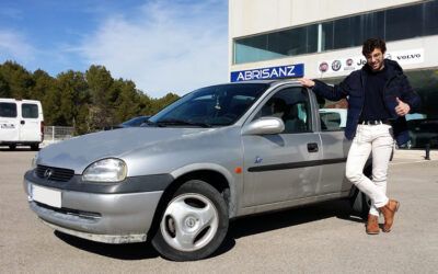 Nuestro amigo Pablo nos compra nuestro querido Opel Corsa, un buen coche para empezar a moverse