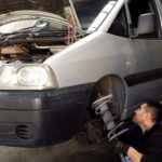 Nuevos amortiguadores, para esta Peugeot Expert de 2006