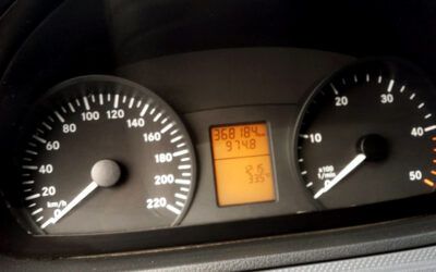 7.990€: Mercedes Vito 111CDI 115CV