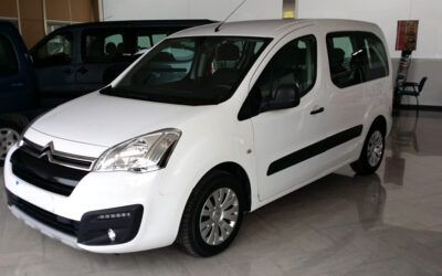 8.900€: Citroen Berlingo 1.6 BHDI 100CV
